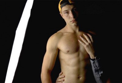 EBoys – Randall White – Muscle Worship – Flex